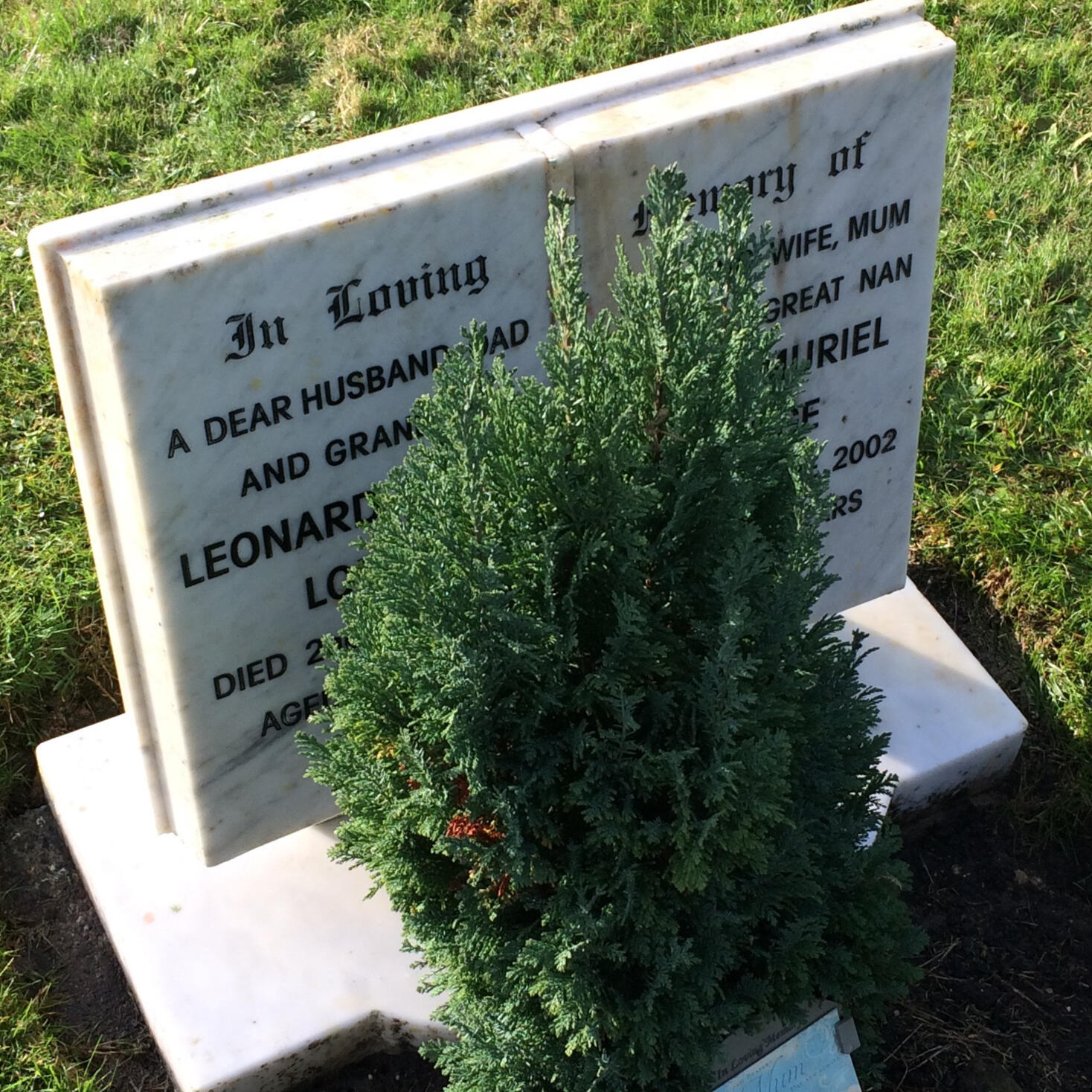 Grave Tending & Cleaning in Chelmsford (Essex) & Surrounding Villages